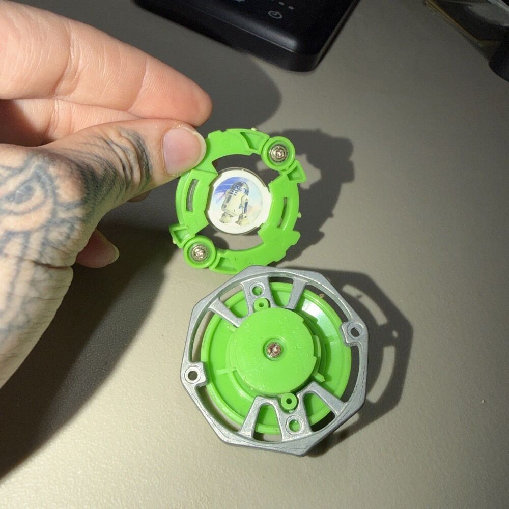 Beyblade Roller R2D2 - Picture 4 of 4